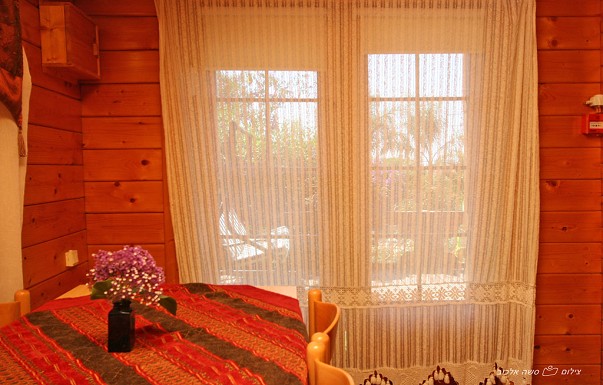 אירוח בשן בגולן - צימרים בגולן - ������ �מעלה גמלא - ������ ����